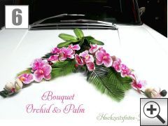 Hochzeitsauto Blumenschmuck Beispiel 6 - Bouquet exotische Lila Orchideen Blumenschuck mit Palmblättern
