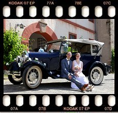 Oldtimer mieten - Fahrzeugauswahl Nr. 6 - Ford Model-A Hochzeitscabrio