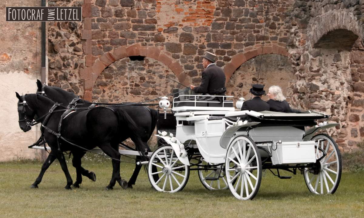 Standesamt Schkeuditz Hochzeitsauto mieten - Heiraten mit Oldtimer in Schkeuditz